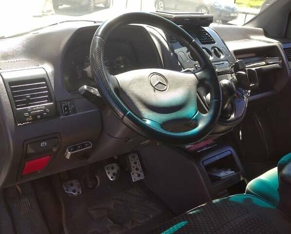 Білий Мерседес Віто, об'ємом двигуна 2.3 л та пробігом 480 тис. км за 5500 $, фото 1 на Automoto.ua