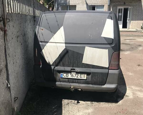 Белый Мерседес Вито, объемом двигателя 2.3 л и пробегом 283 тыс. км за 2732 $, фото 5 на Automoto.ua