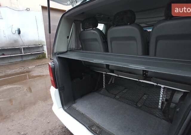 Білий Мерседес Віто, об'ємом двигуна 2.3 л та пробігом 355 тис. км за 6800 $, фото 15 на Automoto.ua