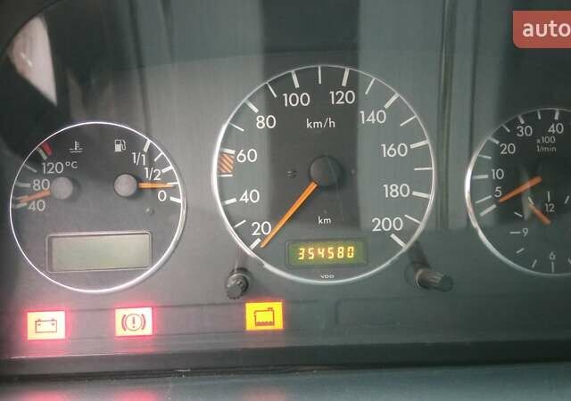 Білий Мерседес Віто, об'ємом двигуна 2.3 л та пробігом 355 тис. км за 6800 $, фото 6 на Automoto.ua