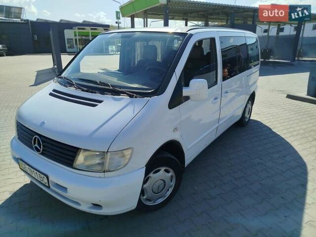 Белый Мерседес Вито, объемом двигателя 2.3 л и пробегом 388 тыс. км за 3500 $, фото 1 на Automoto.ua