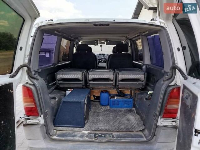 Білий Мерседес Віто, об'ємом двигуна 2.3 л та пробігом 487 тис. км за 5200 $, фото 22 на Automoto.ua
