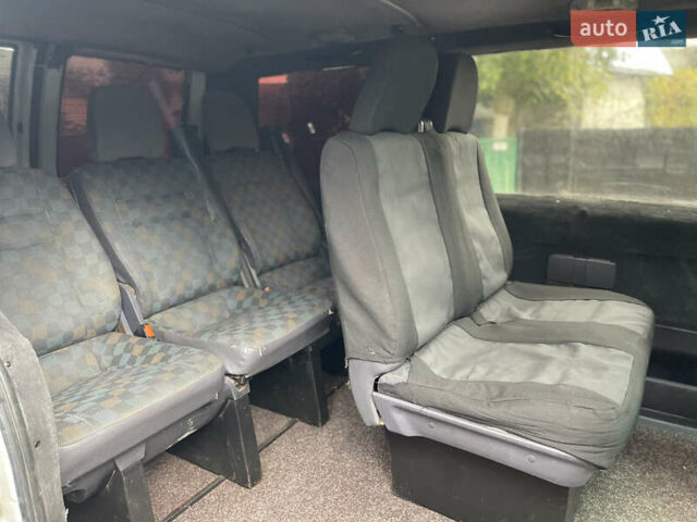 Білий Мерседес Віто, об'ємом двигуна 2.15 л та пробігом 300 тис. км за 2800 $, фото 20 на Automoto.ua