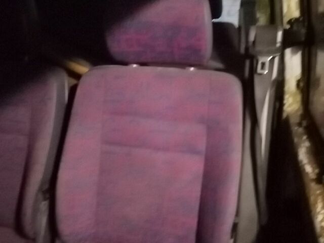 Білий Мерседес Віто, об'ємом двигуна 2.1 л та пробігом 3 тис. км за 2000 $, фото 6 на Automoto.ua