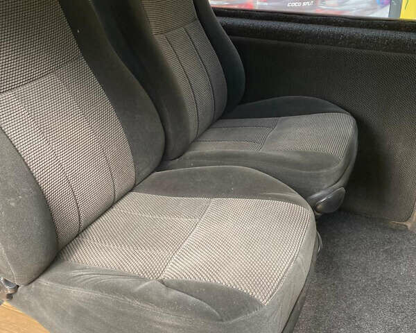 Білий Мерседес Віто, об'ємом двигуна 2.15 л та пробігом 350 тис. км за 4500 $, фото 9 на Automoto.ua