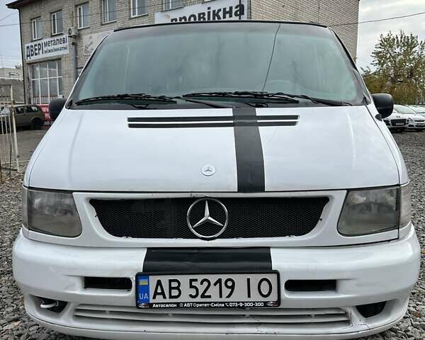Белый Мерседес Вито, объемом двигателя 2.15 л и пробегом 620 тыс. км за 3700 $, фото 9 на Automoto.ua