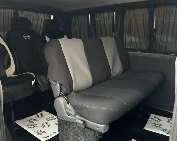 Белый Мерседес Вито, объемом двигателя 2.15 л и пробегом 620 тыс. км за 3700 $, фото 10 на Automoto.ua