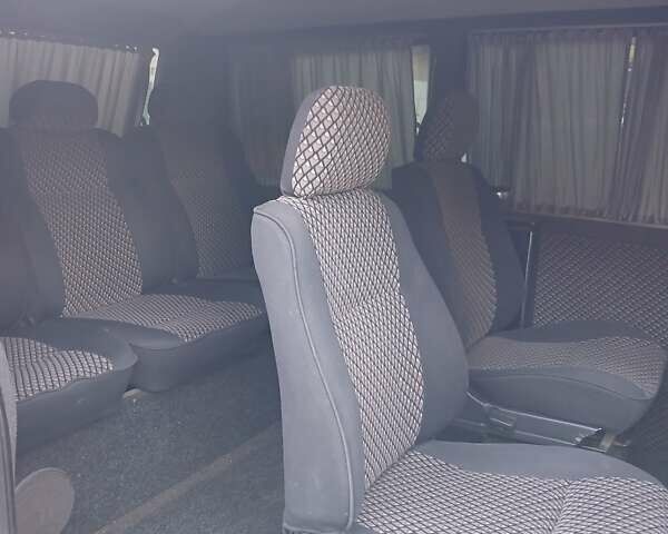 Белый Мерседес Вито, объемом двигателя 2.2 л и пробегом 475 тыс. км за 6500 $, фото 14 на Automoto.ua
