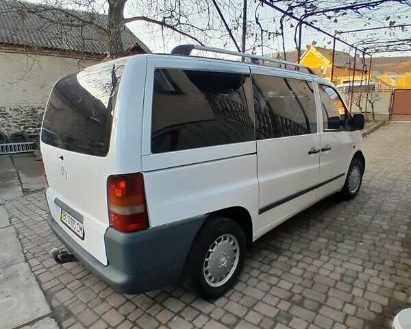 Белый Мерседес Вито, объемом двигателя 2.15 л и пробегом 340 тыс. км за 4600 $, фото 12 на Automoto.ua