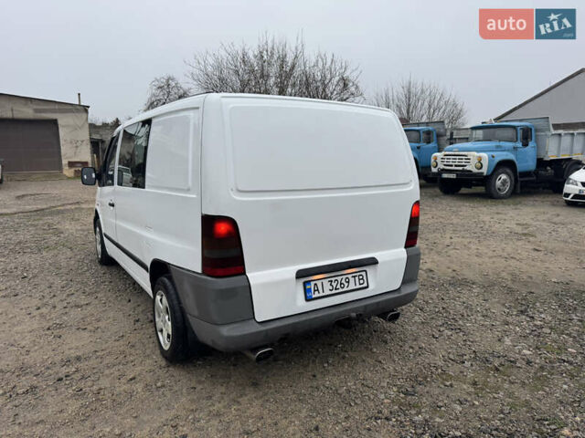 Білий Мерседес Віто, об'ємом двигуна 2.2 л та пробігом 400 тис. км за 5000 $, фото 18 на Automoto.ua