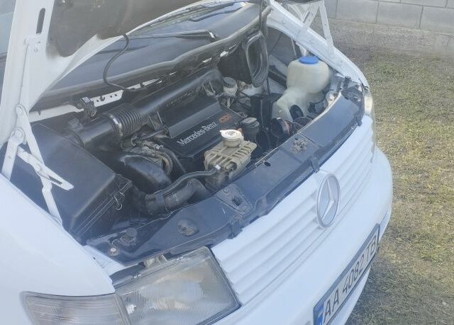 Мерседес Вито 2000 в Борисполе на Automoto.ua Белый Мерседес Вито, объемом двигателя 2.3 л и пробегом 351 тыс. км за 5800 $, фото 20 на Automoto.ua