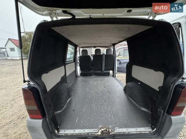 Білий Мерседес Віто, об'ємом двигуна 2.2 л та пробігом 400 тис. км за 5000 $, фото 15 на Automoto.ua