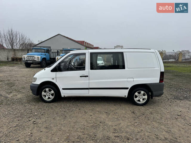 Білий Мерседес Віто, об'ємом двигуна 2.2 л та пробігом 400 тис. км за 5000 $, фото 7 на Automoto.ua