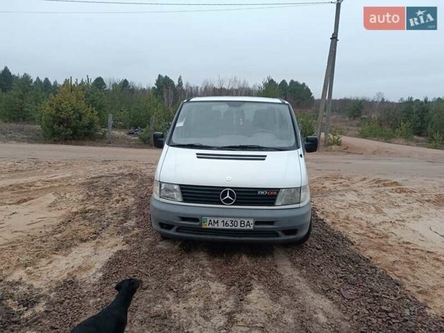 Белый Мерседес Вито, объемом двигателя 2.2 л и пробегом 520 тыс. км за 4800 $, фото 8 на Automoto.ua