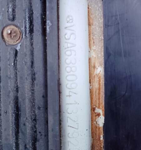 Белый Мерседес Вито, объемом двигателя 2.2 л и пробегом 300 тыс. км за 3750 $, фото 66 на Automoto.ua