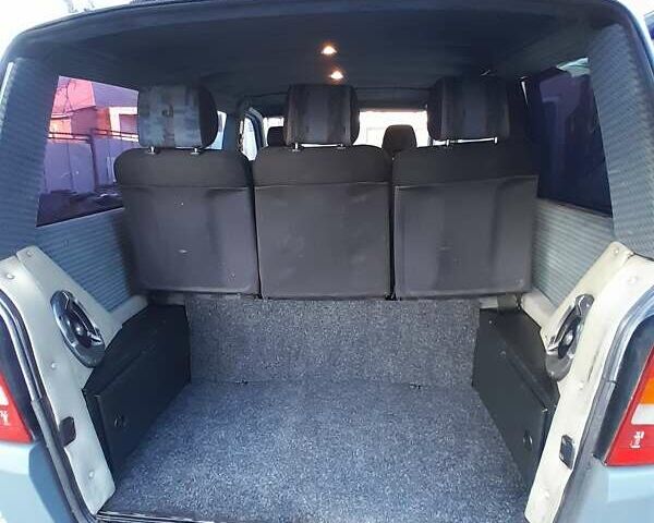 Белый Мерседес Вито, объемом двигателя 2.15 л и пробегом 340 тыс. км за 4600 $, фото 6 на Automoto.ua