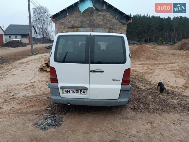 Белый Мерседес Вито, объемом двигателя 2.2 л и пробегом 520 тыс. км за 4800 $, фото 7 на Automoto.ua