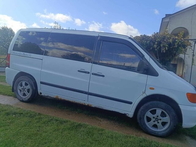 Білий Мерседес Віто, об'ємом двигуна 2.1 л та пробігом 300 тис. км за 2700 $, фото 1 на Automoto.ua