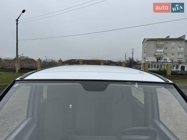 Білий Мерседес Віто, об'ємом двигуна 2.2 л та пробігом 400 тис. км за 5000 $, фото 9 на Automoto.ua