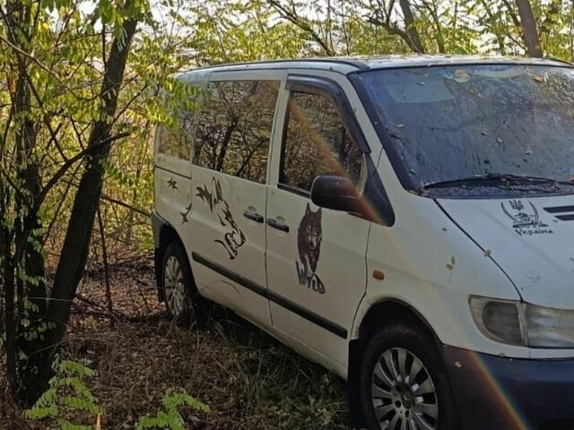 Белый Мерседес Вито, объемом двигателя 0 л и пробегом 660 тыс. км за 3200 $, фото 1 на Automoto.ua