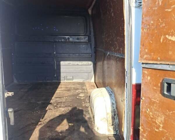Білий Мерседес Віто, об'ємом двигуна 2.15 л та пробігом 370 тис. км за 6200 $, фото 4 на Automoto.ua