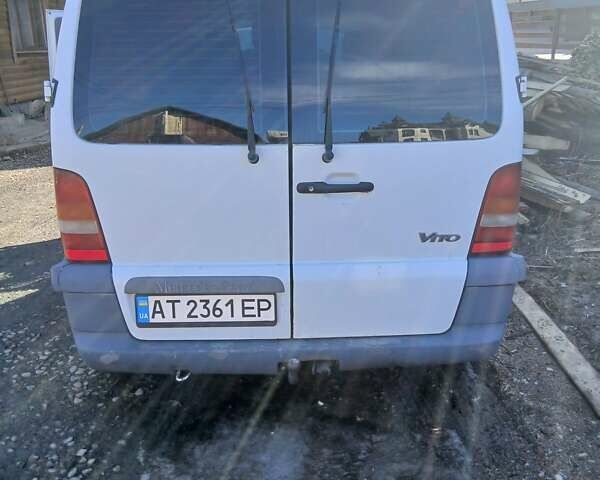 Білий Мерседес Віто, об'ємом двигуна 2.15 л та пробігом 356 тис. км за 4200 $, фото 12 на Automoto.ua