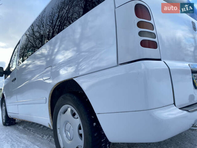 Белый Мерседес Вито, объемом двигателя 2.2 л и пробегом 490 тыс. км за 4600 $, фото 25 на Automoto.ua