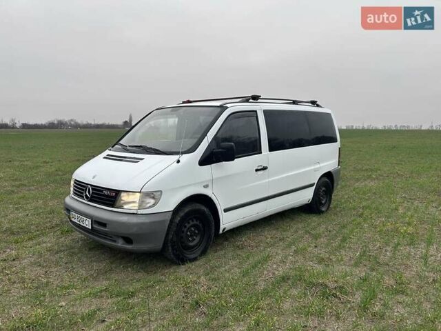 Белый Мерседес Вито, объемом двигателя 2.1 л и пробегом 402 тыс. км за 6500 $, фото 7 на Automoto.ua
