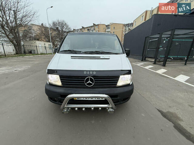 Білий Мерседес Віто, об'ємом двигуна 2.2 л та пробігом 360 тис. км за 4199 $, фото 1 на Automoto.ua
