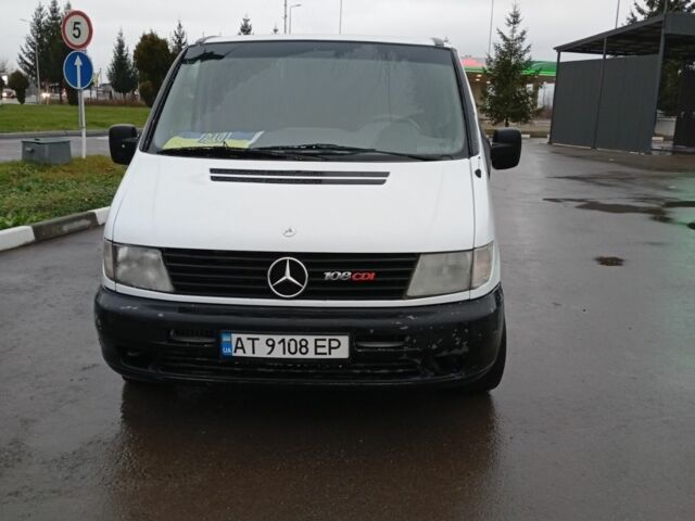 Білий Мерседес Віто, об'ємом двигуна 2.1 л та пробігом 330 тис. км за 3500 $, фото 4 на Automoto.ua
