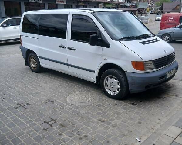 Білий Мерседес Віто, об'ємом двигуна 2.15 л та пробігом 356 тис. км за 4200 $, фото 5 на Automoto.ua