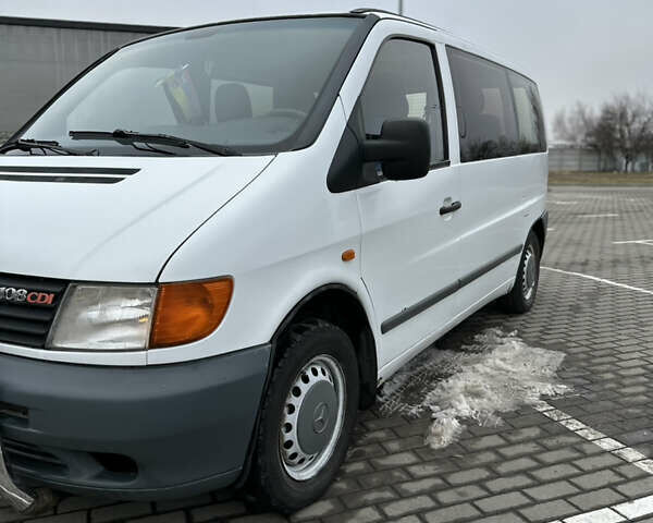 Белый Мерседес Вито, объемом двигателя 2.15 л и пробегом 320 тыс. км за 4800 $, фото 12 на Automoto.ua