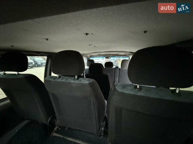 Білий Мерседес Віто, об'ємом двигуна 2.15 л та пробігом 330 тис. км за 3999 $, фото 19 на Automoto.ua