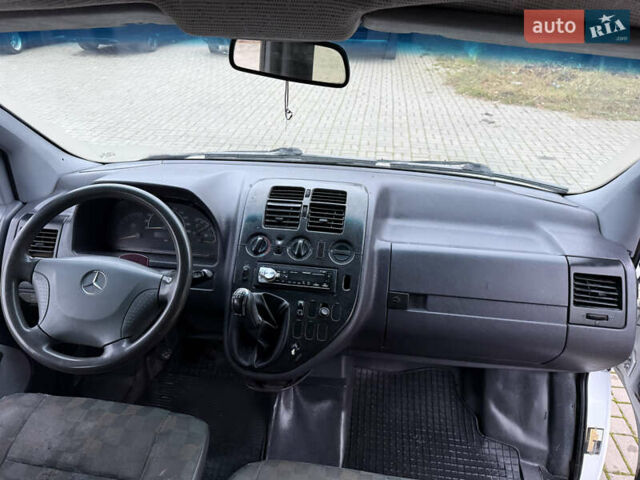 Білий Мерседес Віто, об'ємом двигуна 2.15 л та пробігом 330 тис. км за 3999 $, фото 15 на Automoto.ua
