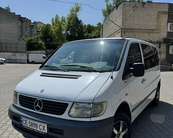 Белый Мерседес Вито, объемом двигателя 2.15 л и пробегом 302 тыс. км за 7400 $, фото 1 на Automoto.ua