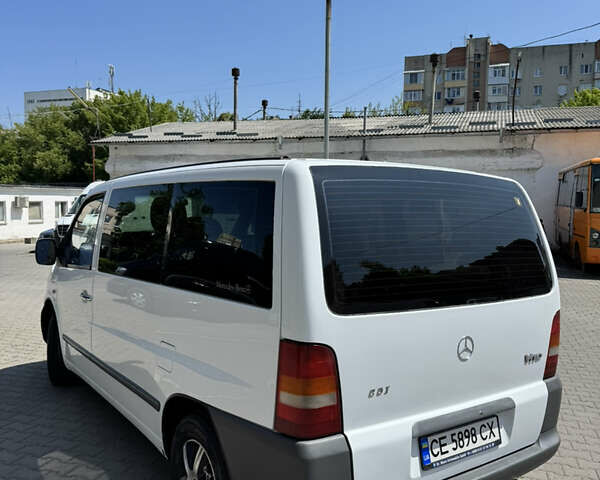 Белый Мерседес Вито, объемом двигателя 2.15 л и пробегом 301 тыс. км за 7300 $, фото 11 на Automoto.ua