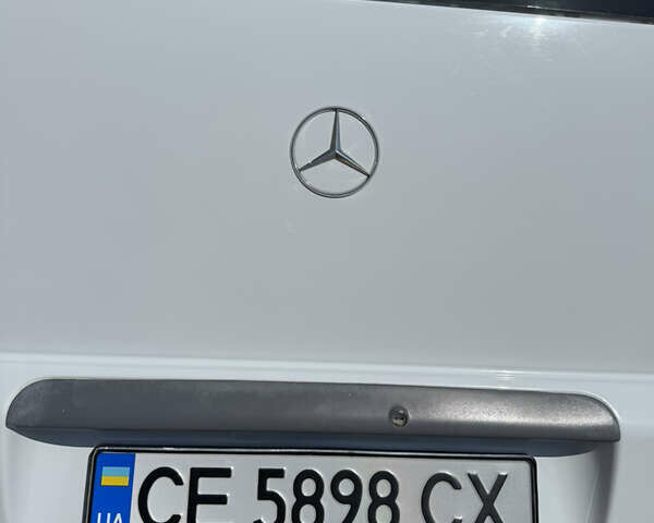 Белый Мерседес Вито, объемом двигателя 2.15 л и пробегом 302 тыс. км за 7400 $, фото 45 на Automoto.ua