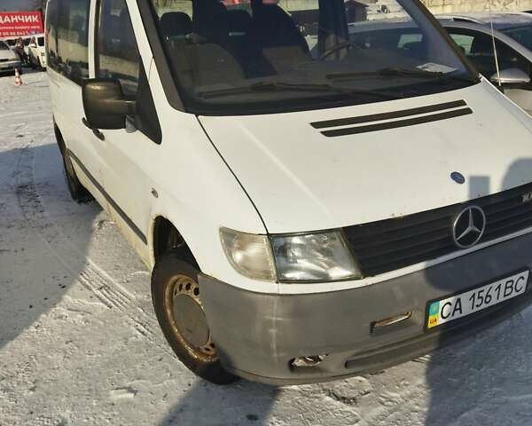 Белый Мерседес Вито, объемом двигателя 2.15 л и пробегом 346 тыс. км за 4250 $, фото 8 на Automoto.ua