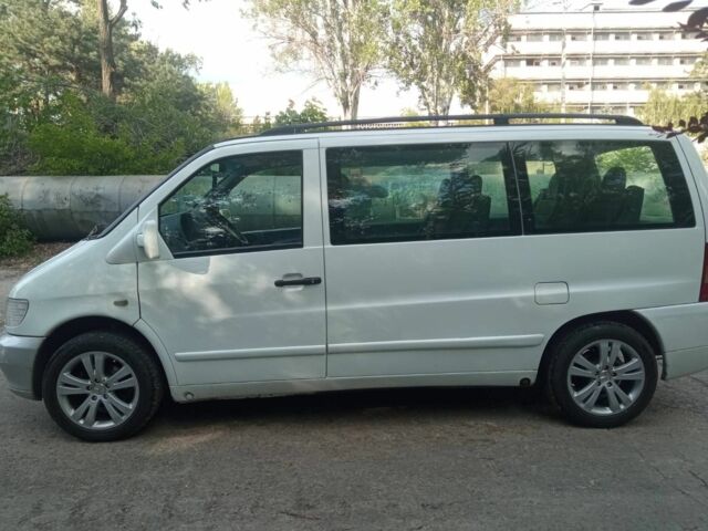 Білий Мерседес Віто, об'ємом двигуна 2.1 л та пробігом 320 тис. км за 6500 $, фото 1 на Automoto.ua