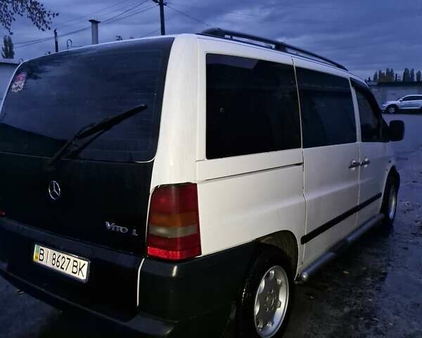 Белый Мерседес Вито, объемом двигателя 2.15 л и пробегом 295 тыс. км за 6500 $, фото 5 на Automoto.ua