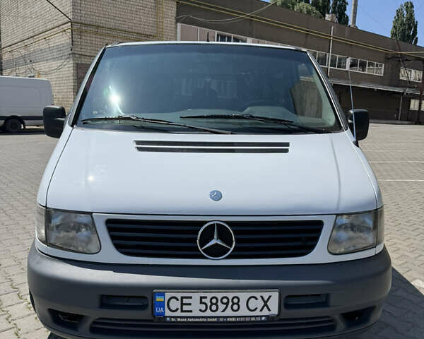 Белый Мерседес Вито, объемом двигателя 2.15 л и пробегом 302 тыс. км за 7400 $, фото 63 на Automoto.ua