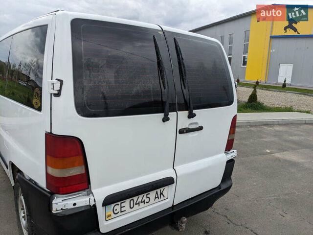Белый Мерседес Вито, объемом двигателя 2.2 л и пробегом 520 тыс. км за 5500 $, фото 2 на Automoto.ua