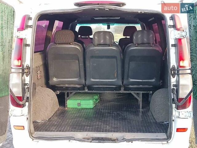Білий Мерседес Віто, об'ємом двигуна 2.15 л та пробігом 408 тис. км за 6500 $, фото 13 на Automoto.ua
