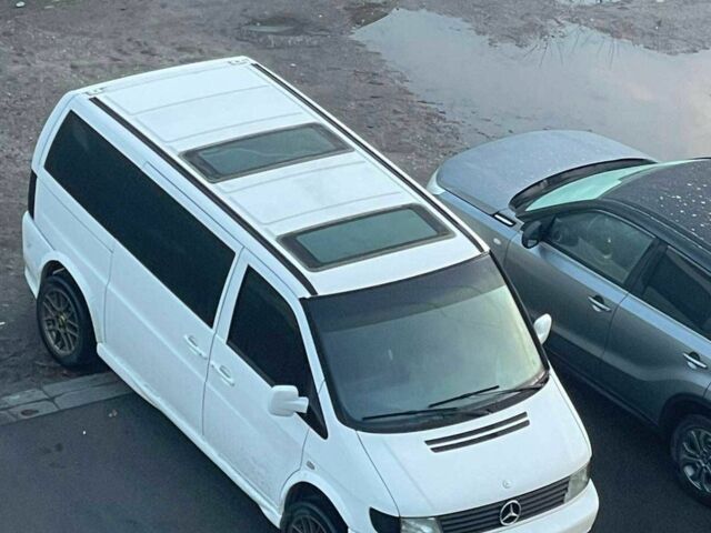 Белый Мерседес Вито, объемом двигателя 2.1 л и пробегом 265 тыс. км за 6400 $, фото 6 на Automoto.ua