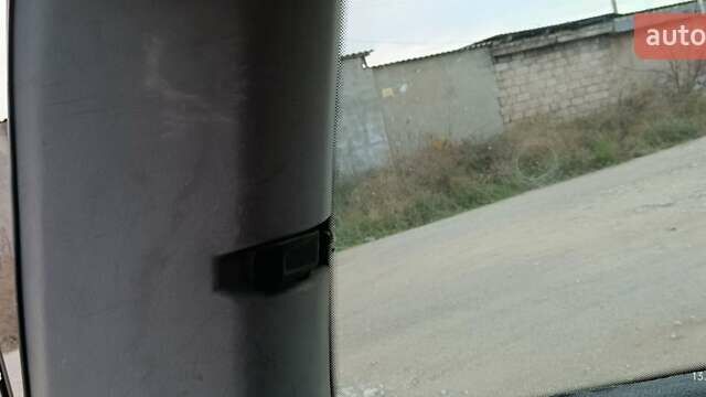 Білий Мерседес Віто, об'ємом двигуна 2.15 л та пробігом 280 тис. км за 5750 $, фото 23 на Automoto.ua