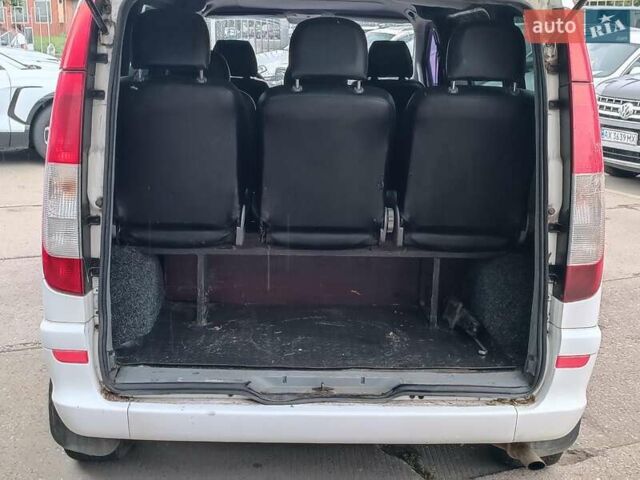 Белый Мерседес Вито, объемом двигателя 2.2 л и пробегом 251 тыс. км за 6390 $, фото 8 на Automoto.ua