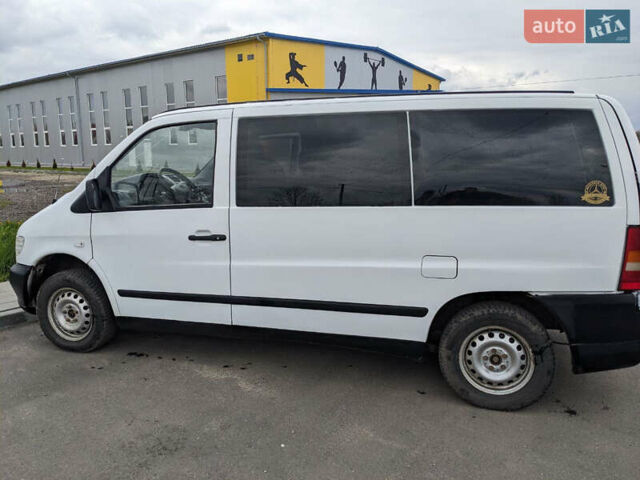 Белый Мерседес Вито, объемом двигателя 2.2 л и пробегом 520 тыс. км за 5500 $, фото 1 на Automoto.ua