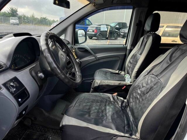 Белый Мерседес Вито, объемом двигателя 2.2 л и пробегом 482 тыс. км за 4590 $, фото 8 на Automoto.ua