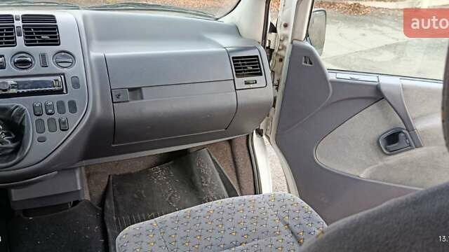 Білий Мерседес Віто, об'ємом двигуна 2.15 л та пробігом 280 тис. км за 5750 $, фото 32 на Automoto.ua