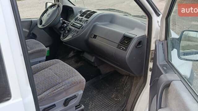Білий Мерседес Віто, об'ємом двигуна 2.15 л та пробігом 280 тис. км за 5750 $, фото 25 на Automoto.ua